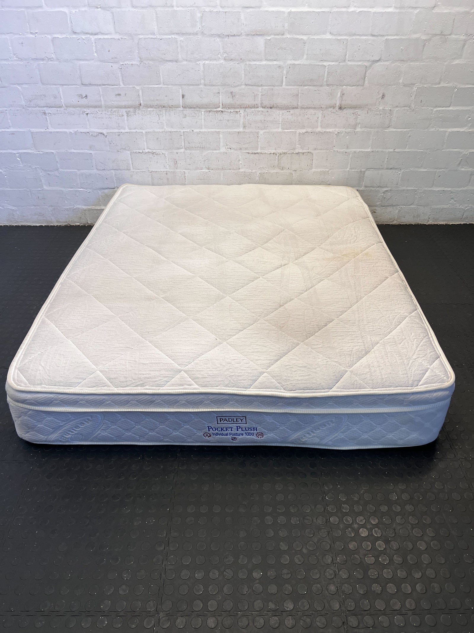 Queen Size Pocket Plush Mattress