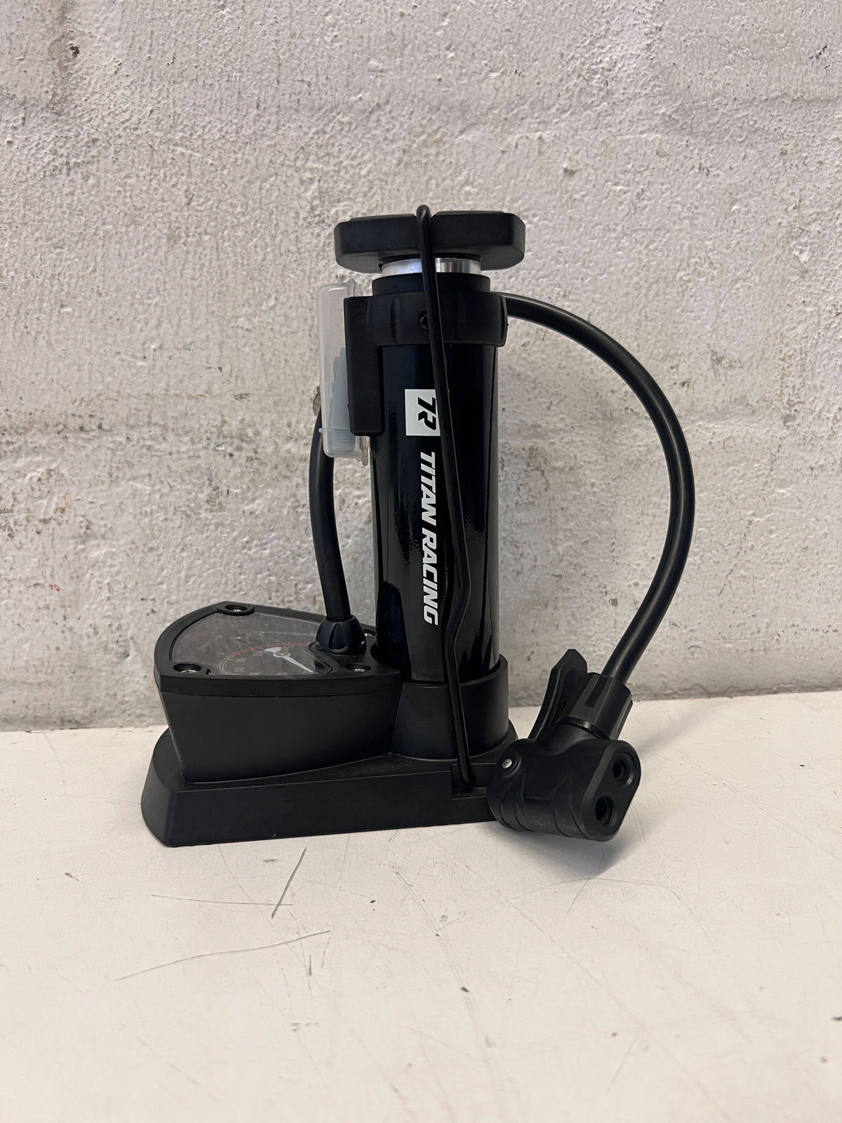 Reliable Floor Bike Pump with Gauge - 2ndhandwarehouse.com