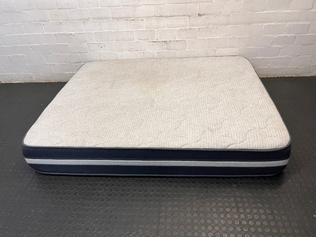 Restonic iDream Max Ultra Flex Queen Mattress — High-Quality Functional C - 2ndhandwarehouse.com