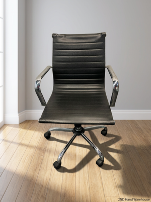 Ribbed Black Faux Leather Executive Office Chair — Good Working Order - 2ndhandwarehouse.com