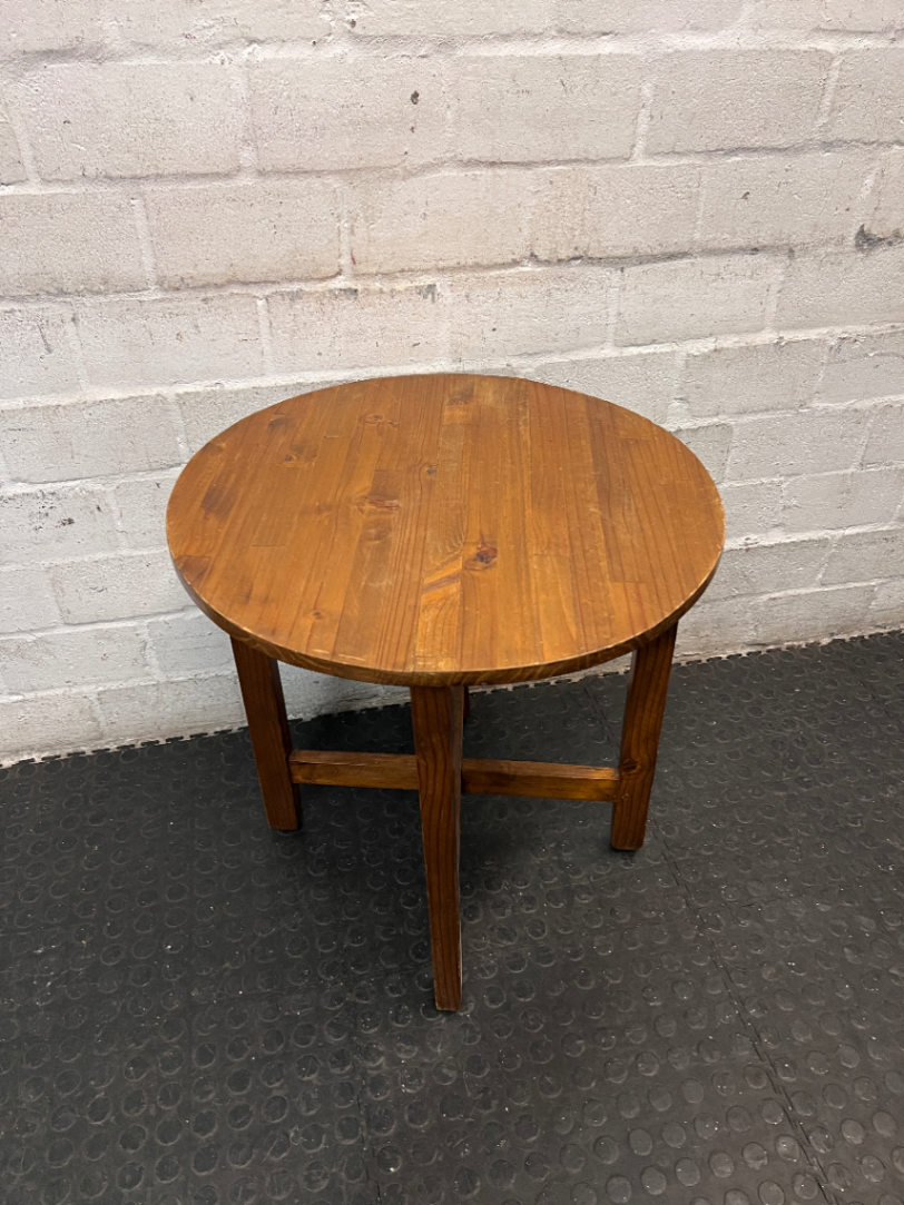 Round Pine Coffee Side Table