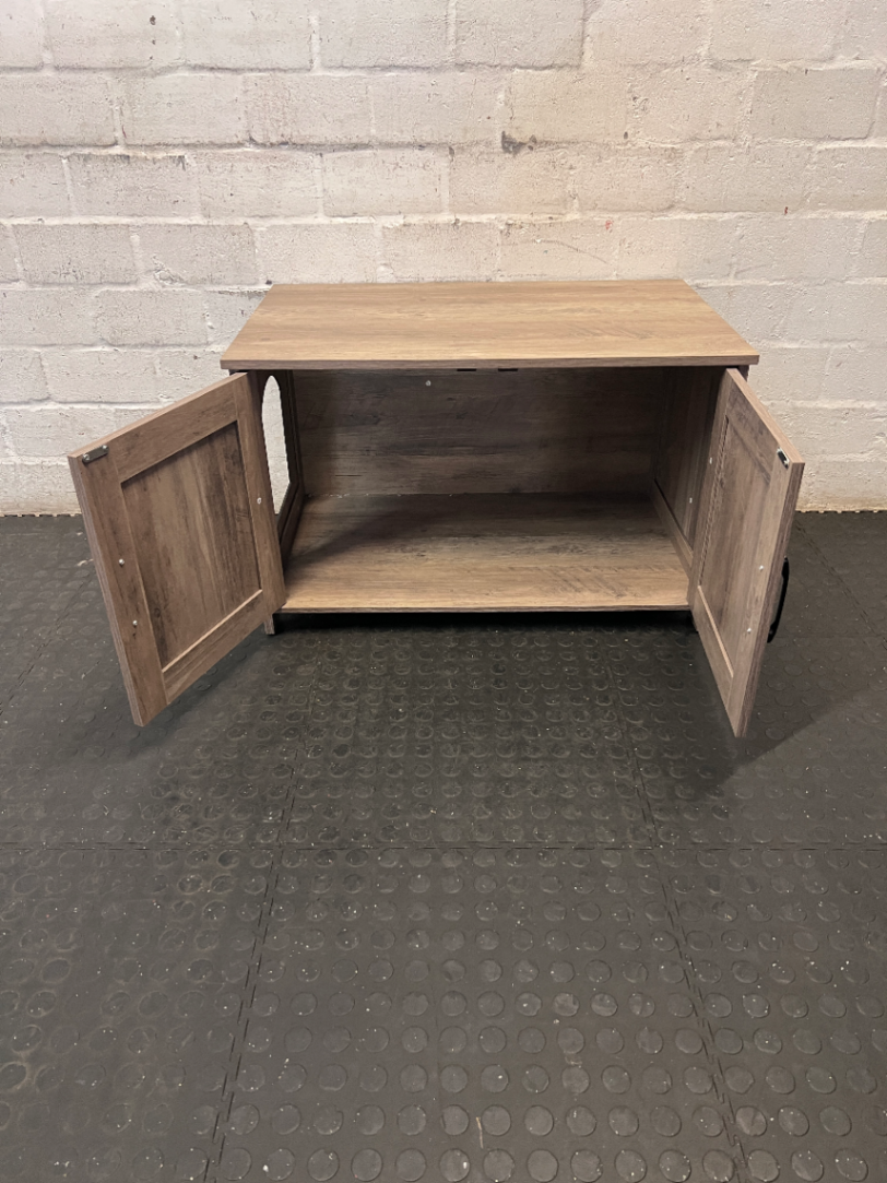 Rustic Grey Wood-Look Cat Litter Box Enclosure Cabinet - 2ndhandwarehouse.com