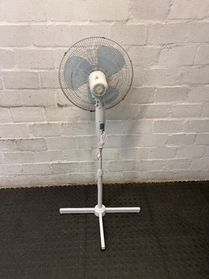 SCE White Pedestal Standing Fan — Working with Heavy Wear and Rust on Guard