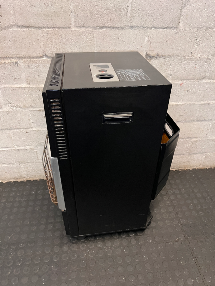 Salton 3-Panel Gas Heater - Well Used, Untested - 2ndhandwarehouse.com