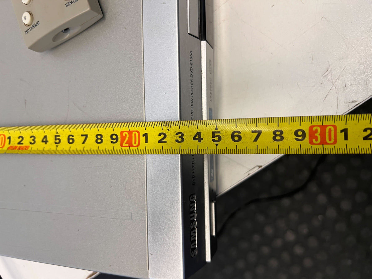 Samsung DVD Player with Remote - Sleek Silver Design, Minor Scratches