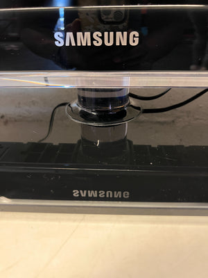 Samsung  Flat Screen TV with Remote - HAS LINES