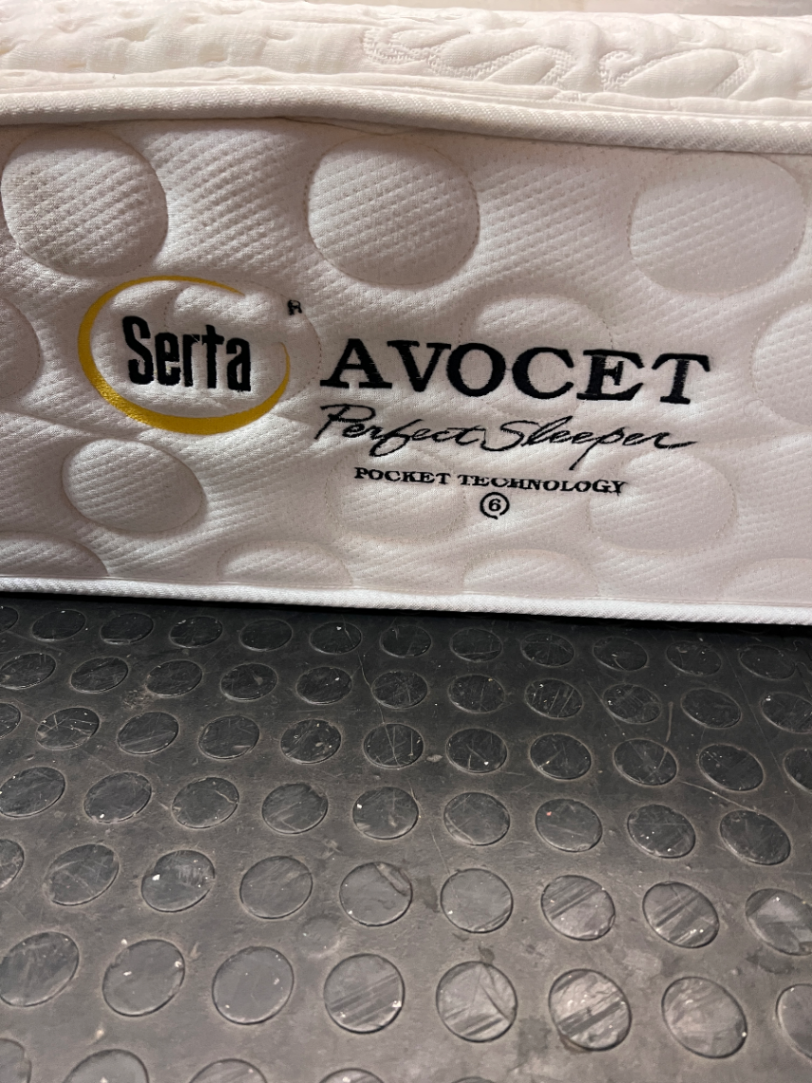 Serta Avocet Extra Length Double Mattress — Good Condition