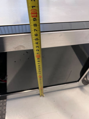 Sharp Stainless Steel Microwave Oven - Modern Kitchen Essential - 2ndhandwarehouse.com