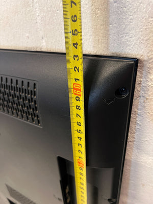 Sinotec Flat Screen TV with Remote - Has no legs - 2ndhandwarehouse.com