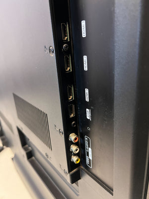 Sinotec Flat Screen TV with Remote - Has no legs - 2ndhandwarehouse.com