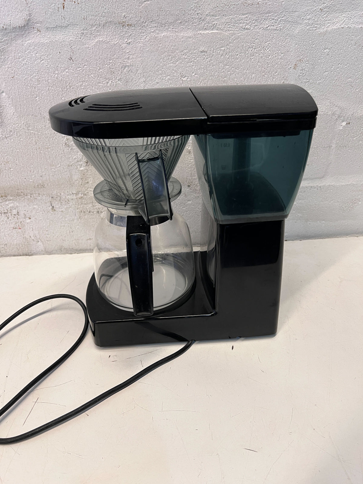 Sleek Black Coffee Maker with Glass Carafe and Auto Shut-Off