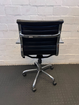 Sleek Black Office Chair with Chrome Accents – Minor Wear