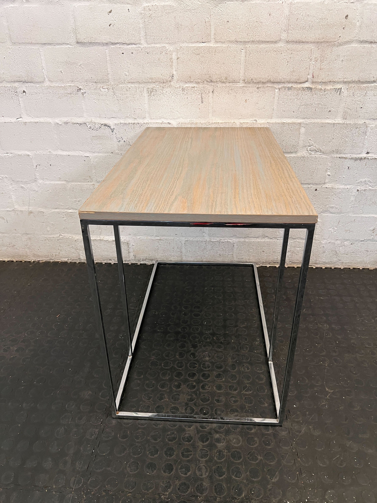 Sleek C-Shape Sofa Side Table - Wood & Metal Design