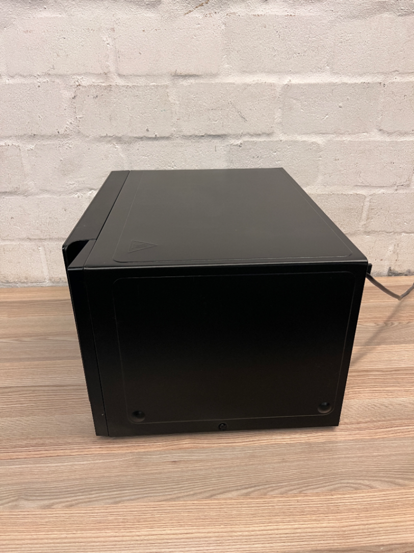 Sleek LG Black Smart Inverter Microwave - 2ndhandwarehouse.com