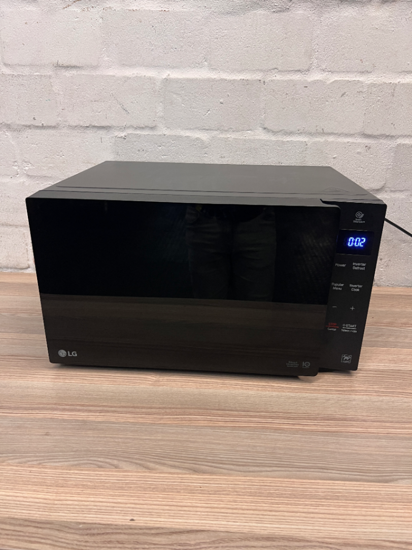 Sleek LG Black Smart Inverter Microwave - 2ndhandwarehouse.com