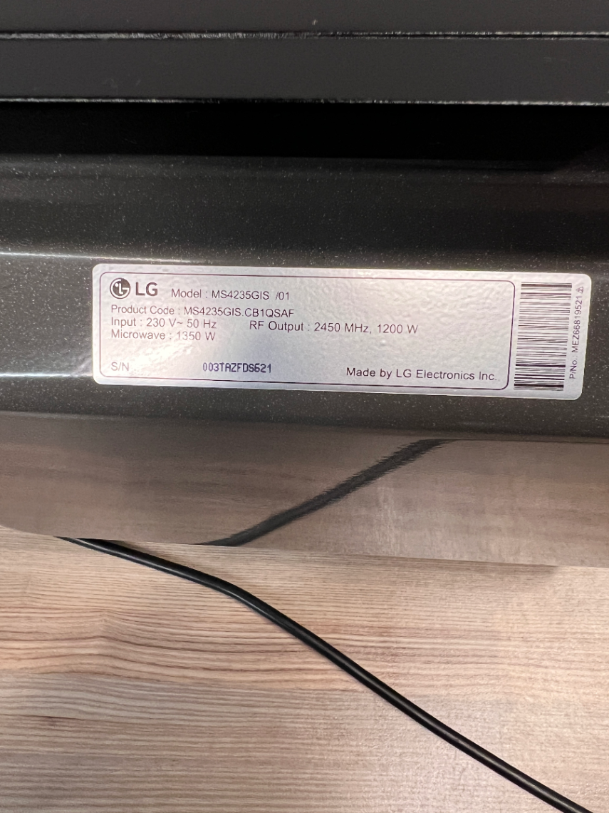 Sleek LG Black Smart Inverter Microwave - 2ndhandwarehouse.com