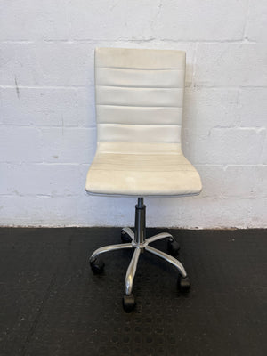 Sleek White Faux Leather Office Chair with Chrome Base – Minor Marks
