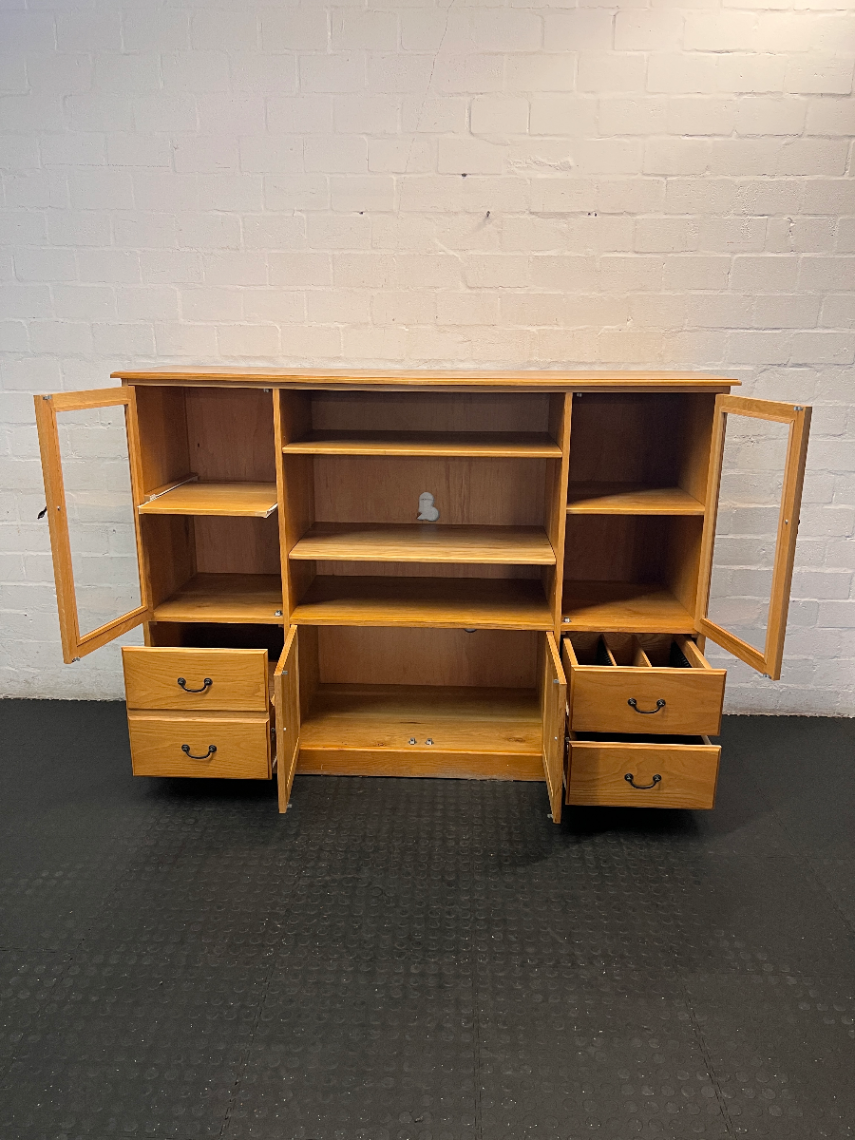 Solid Oak Dining Room Dresser - Minor Edge Wear - 2ndhandwarehouse.com