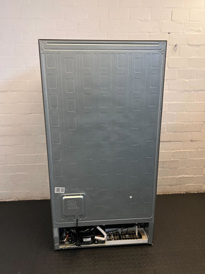 Spacious Grey Hisense Side-by-Side Fridge with Water Dispenser - REDUCED