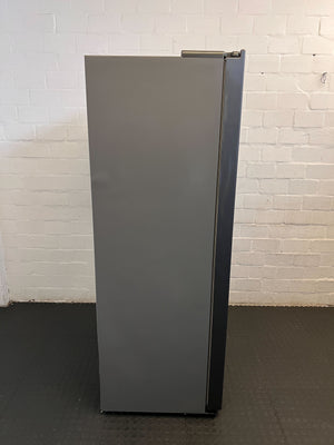 Spacious Grey Hisense Side-by-Side Fridge with Water Dispenser - REDUCED