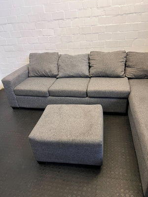 Spacious Grey Sectional Sofa with Ottoman