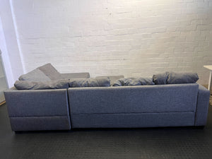 Spacious Grey Sectional Sofa with Ottoman