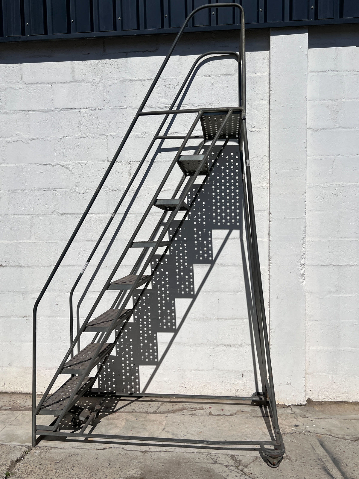 Sturdy Metal Indoor/Outdoor Ladder – Grey Finish, Minor Rust