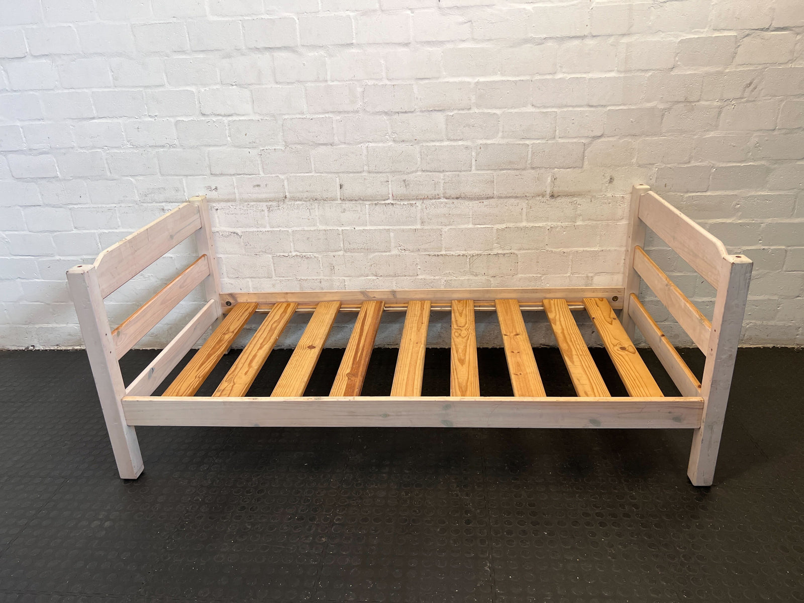 Sturdy White Wooden Single Bed Frame with Pine Slats