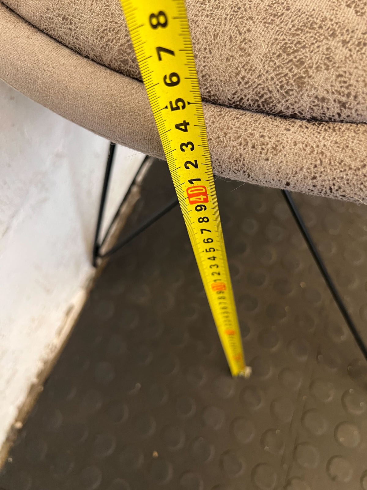 Stylish Beige Fabric Dining Chair with Black Legs – Minor Wear