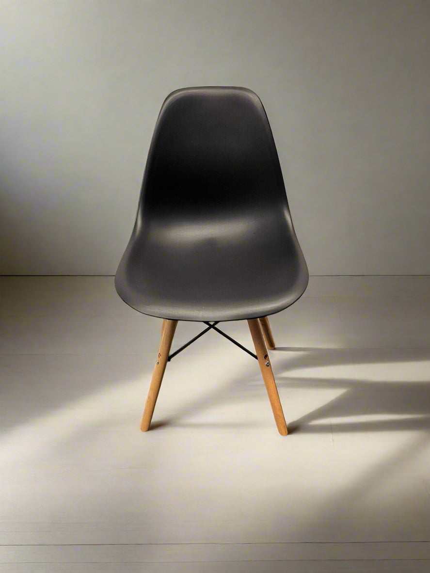 Stylish Black Plastic Dining Chair with Wooden Legs - Minor Wear
