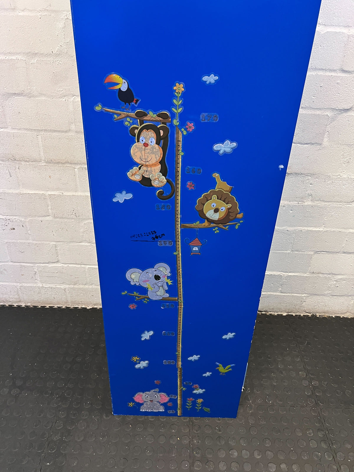 Stylish Blue Storage Unit with Drawers and Hanging Rod