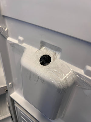 Stylish Defy Stainless Steel Fridge - Water Despenser Is Not Functional - REDUCED