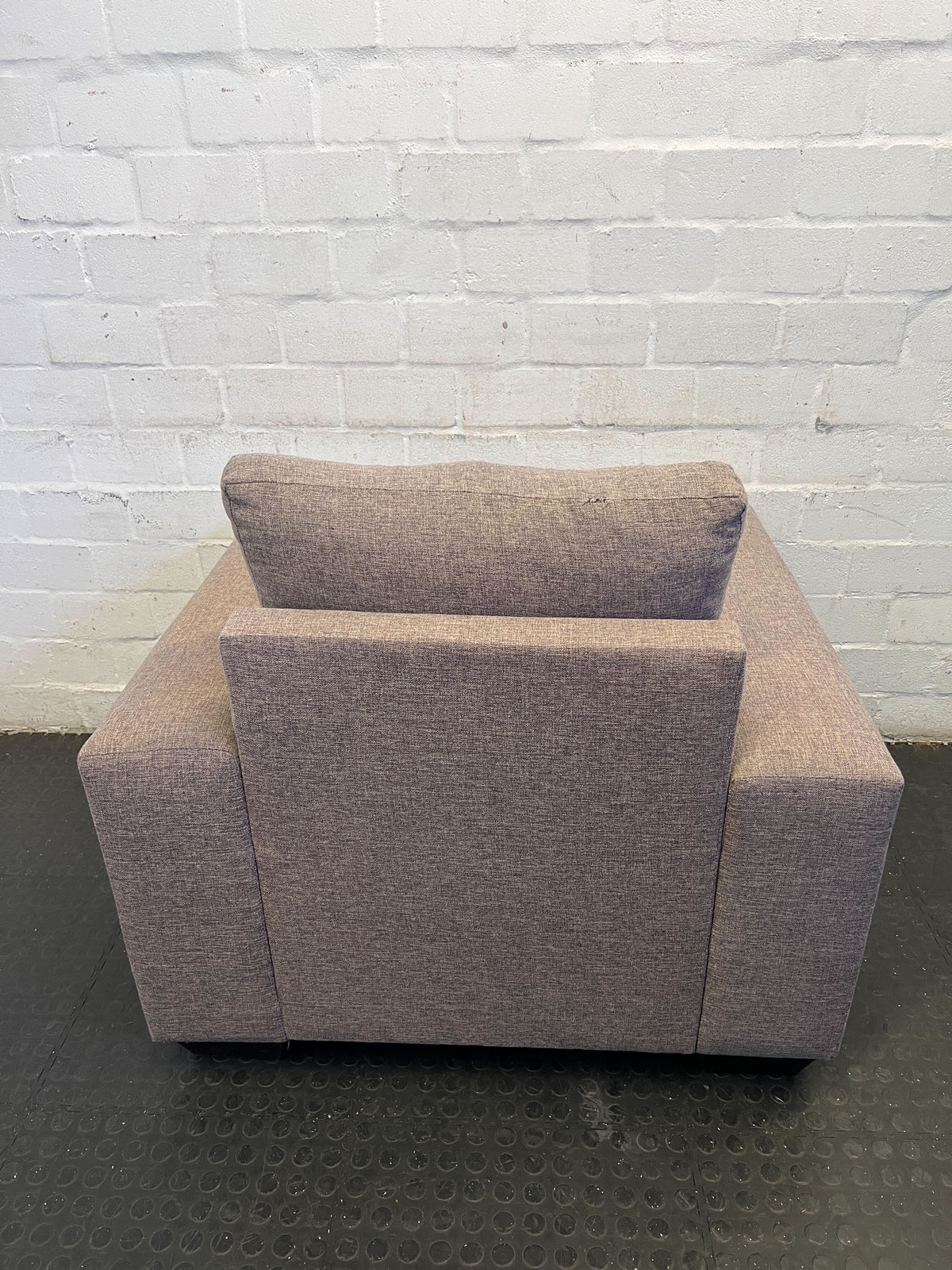 Stylish Grey Fabric Armchair with Minimal Wear