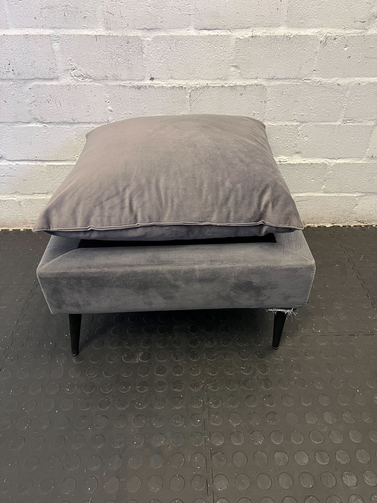 Stylish Grey Velvet Ottoman with Cushion | Minor Wear