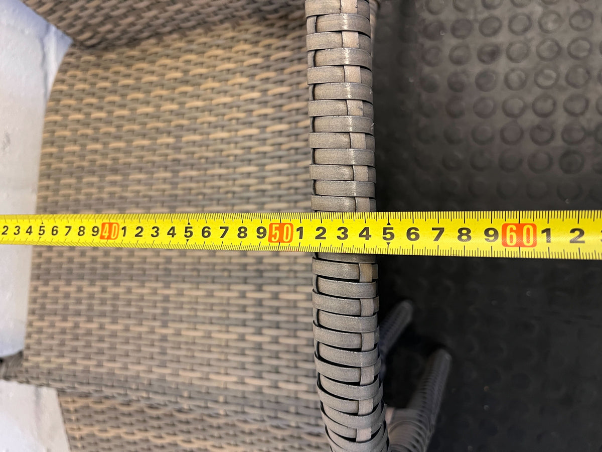 Stylish Grey Wicker Patio Chair with Ottoman – Comfortable & Modern