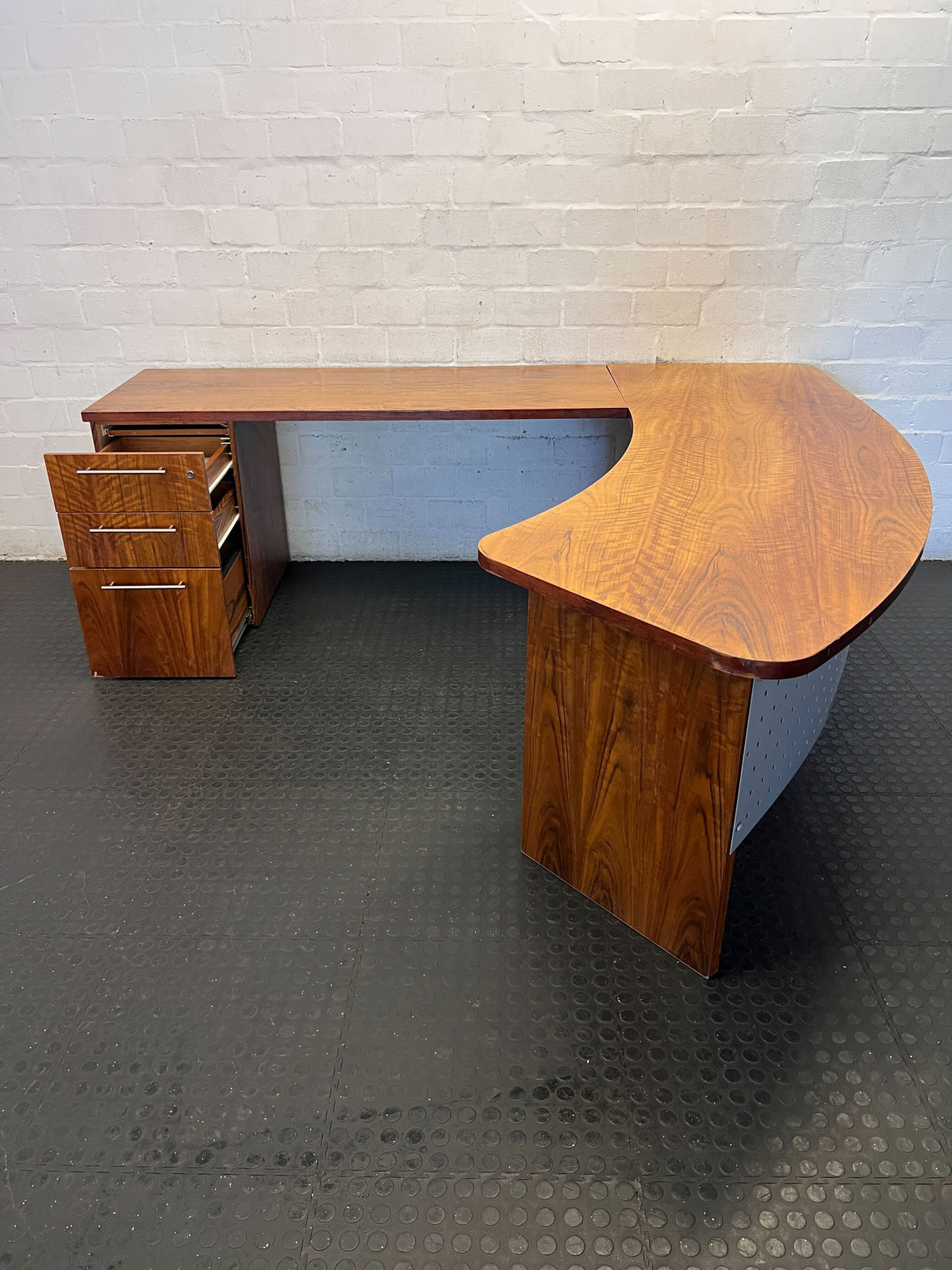 Stylish L-Shaped Wooden Office Desk with Drawers - 2ndhandwarehouse.com