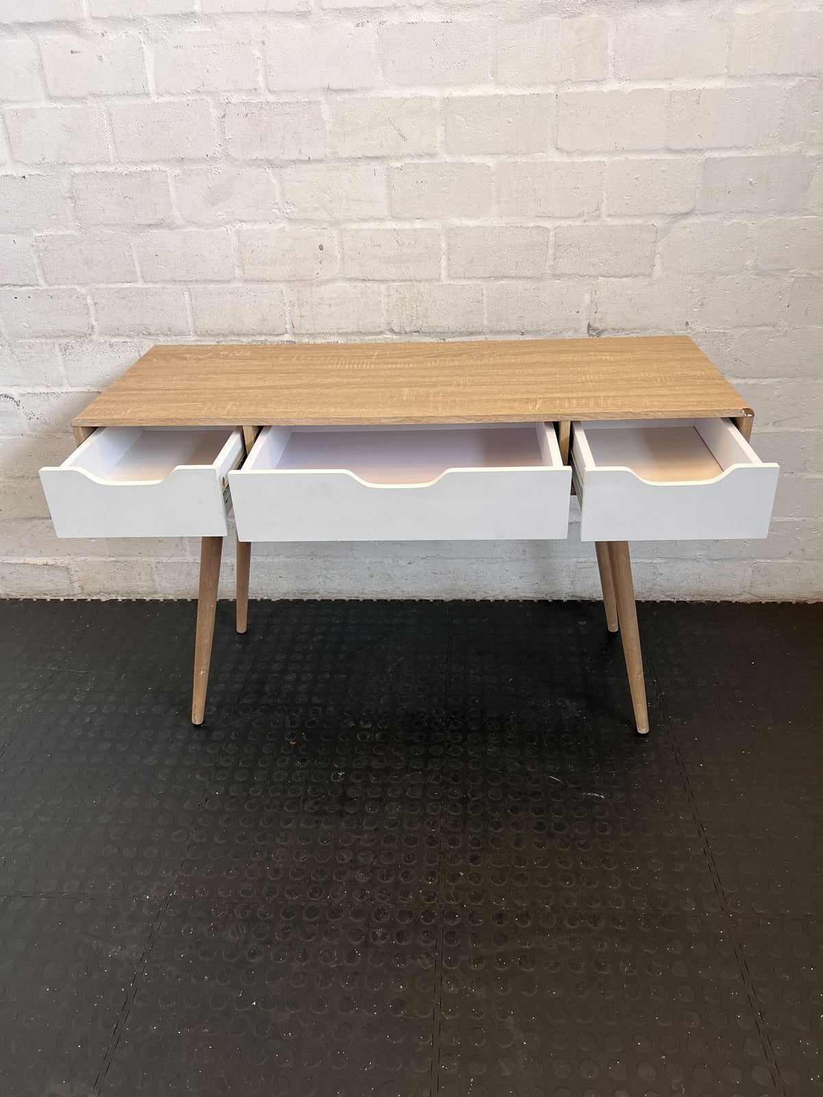 Stylish Light Wood & White 3-Drawer Desk | Scandinavian Modern