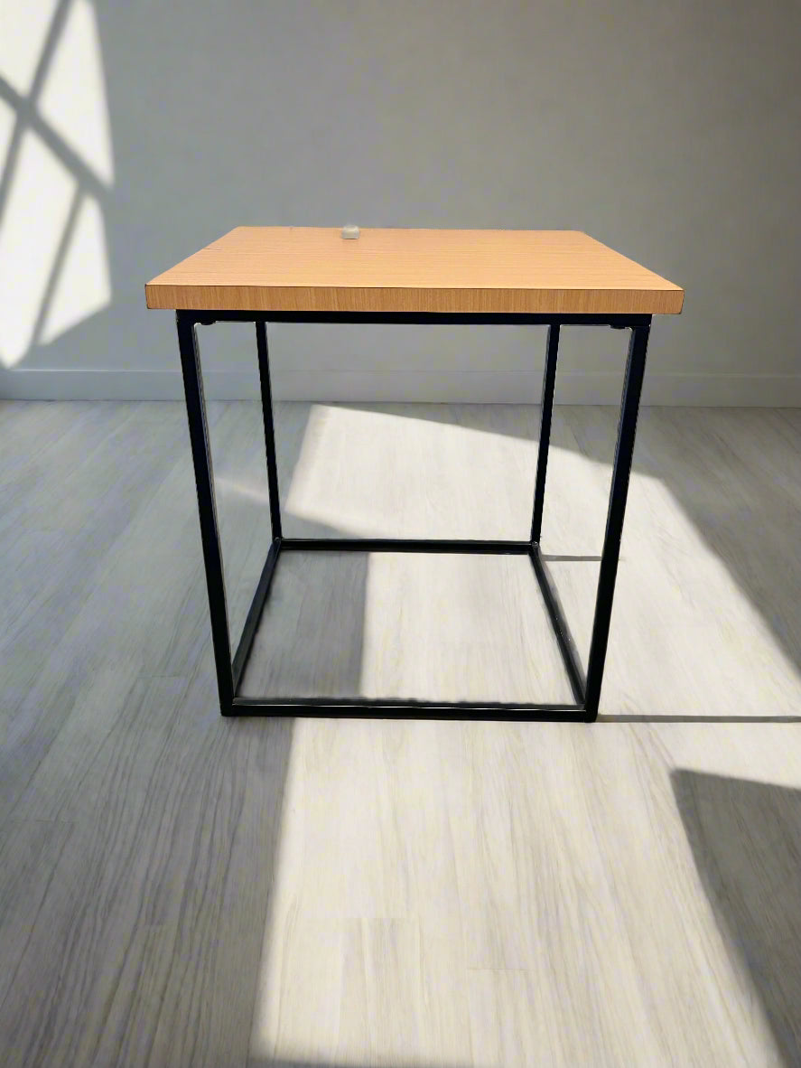 Stylish Oak-Effect Square Side Table with Black Metal Frame