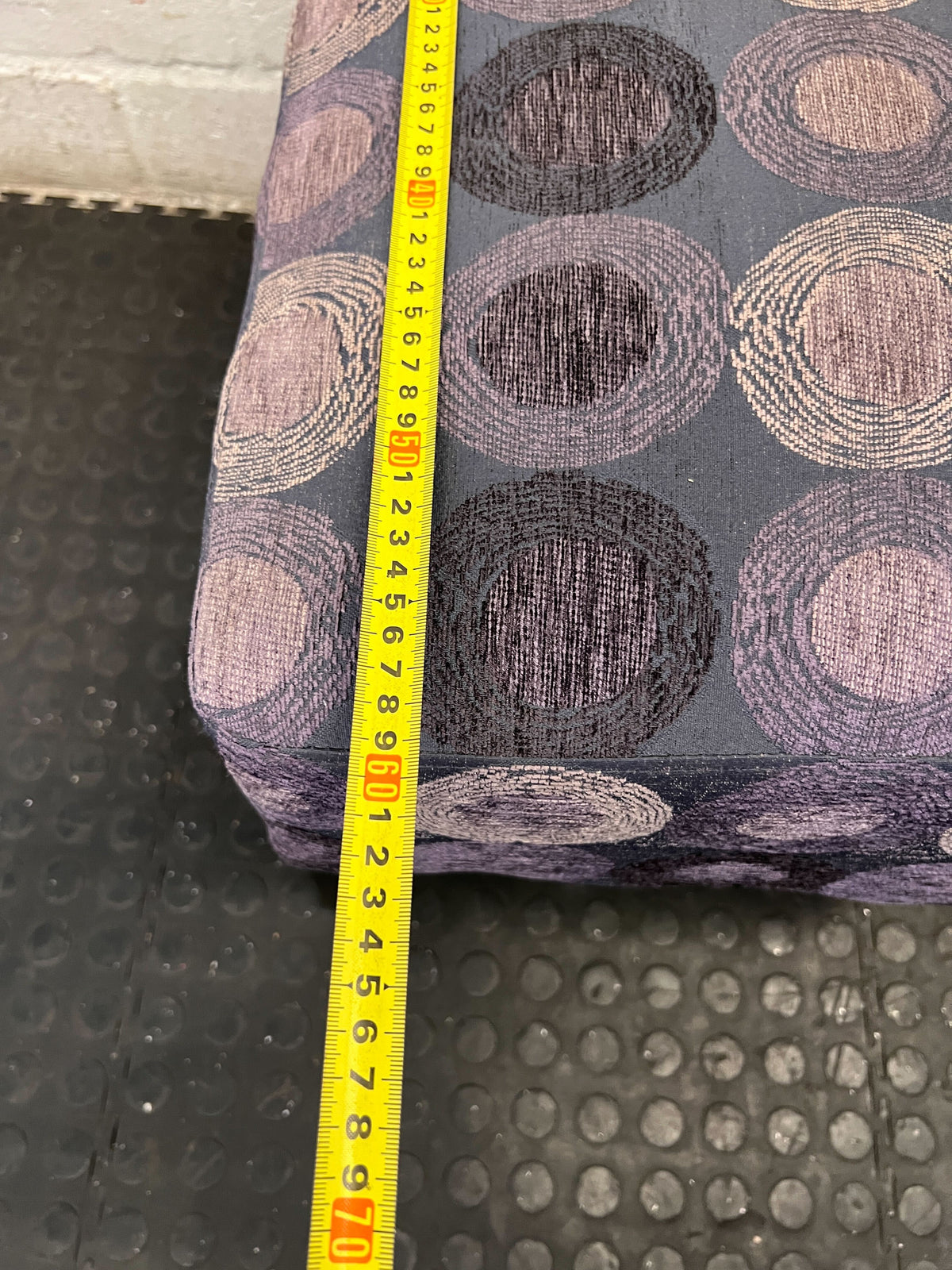 Stylish Patterned Slipper Chair - Modern Accent Seating - 2ndhandwarehouse.com