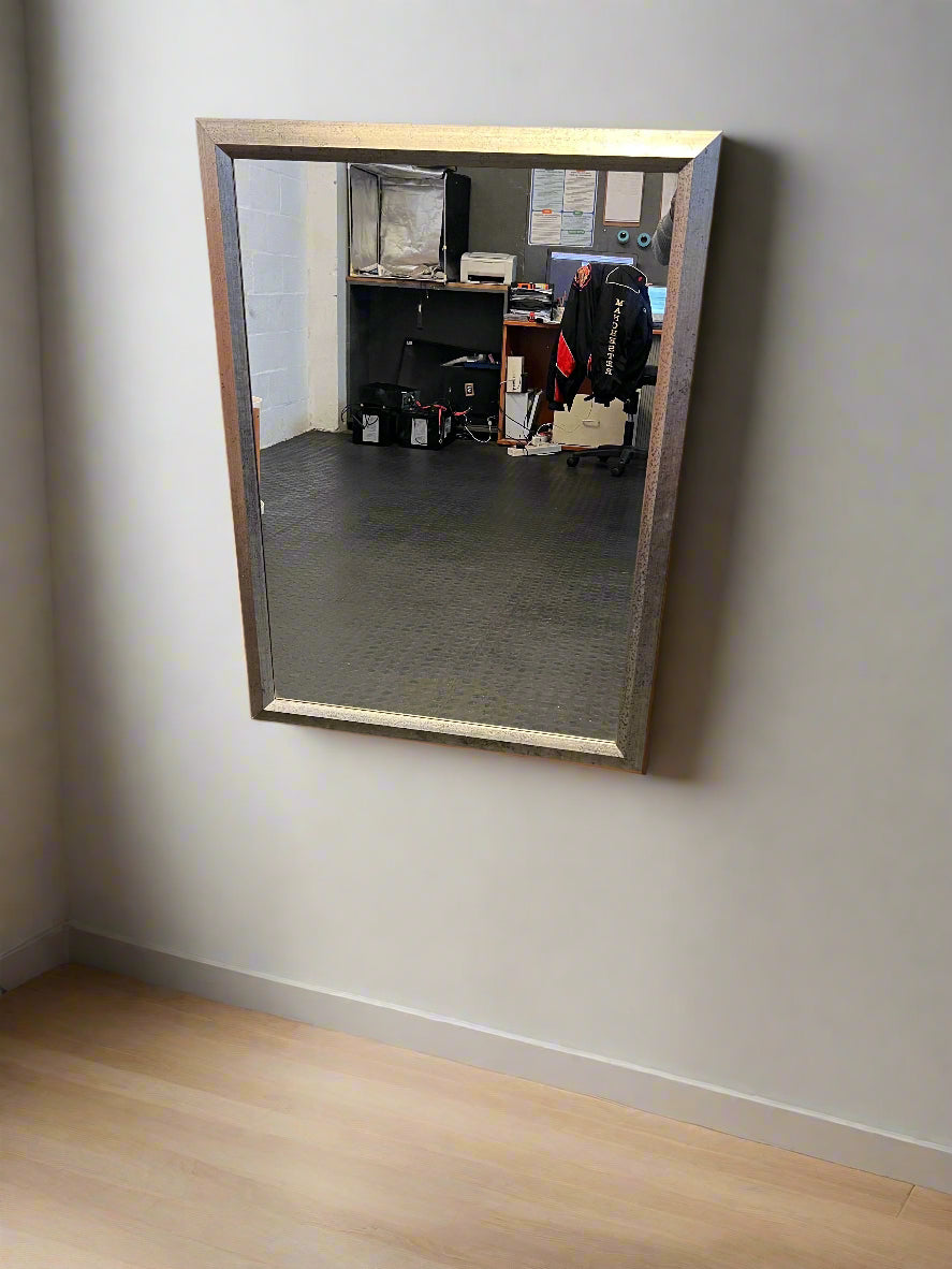 Stylish Silver Frame Full-Length Mirror - Minor Scratches (84 x 104cm)