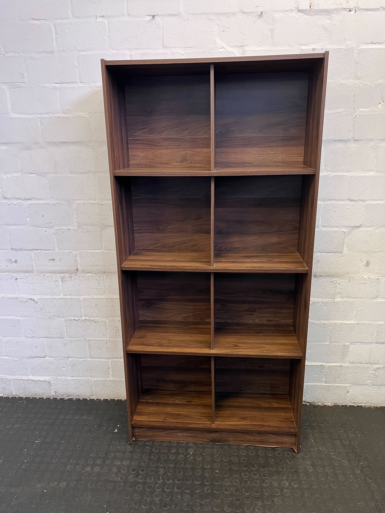 Stylish Wooden Bookshelf with 6 Compartments, Minor Wear - REDUCED
