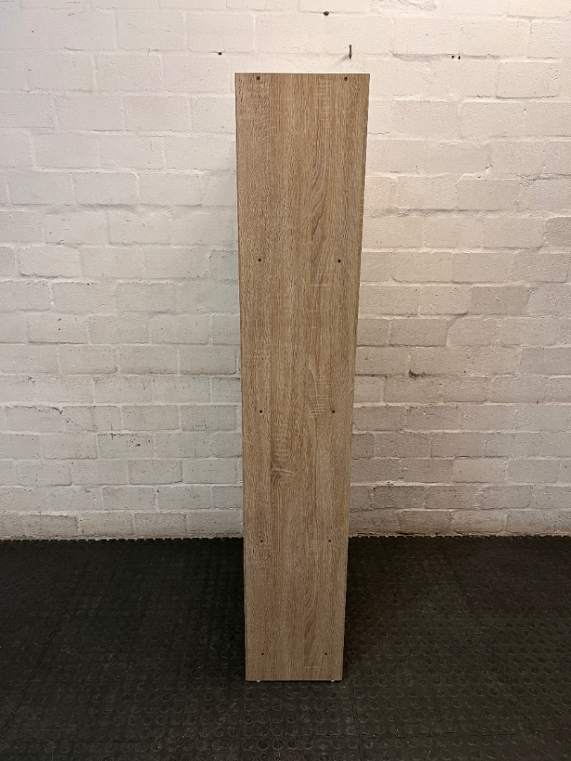 Tall 4-Tier Oak Finish Bookshelf with Central Divider — Good Working Order