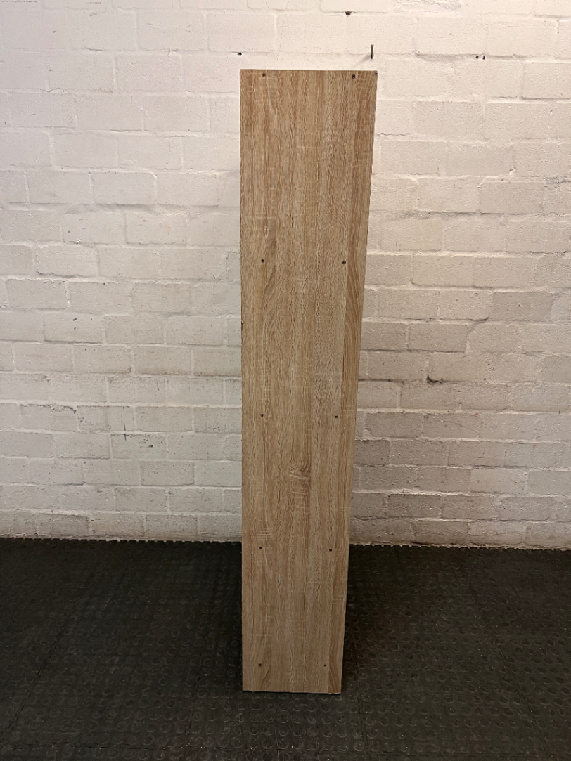 Tall 4-Tier Oak Finish Bookshelf with Central Divider — Good Working Order
