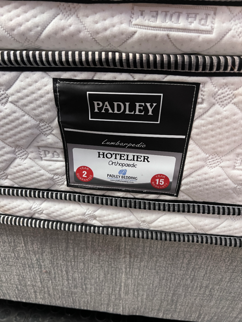 Three-Quarter Flippable Mattress and Grey Base Set — Great Condition