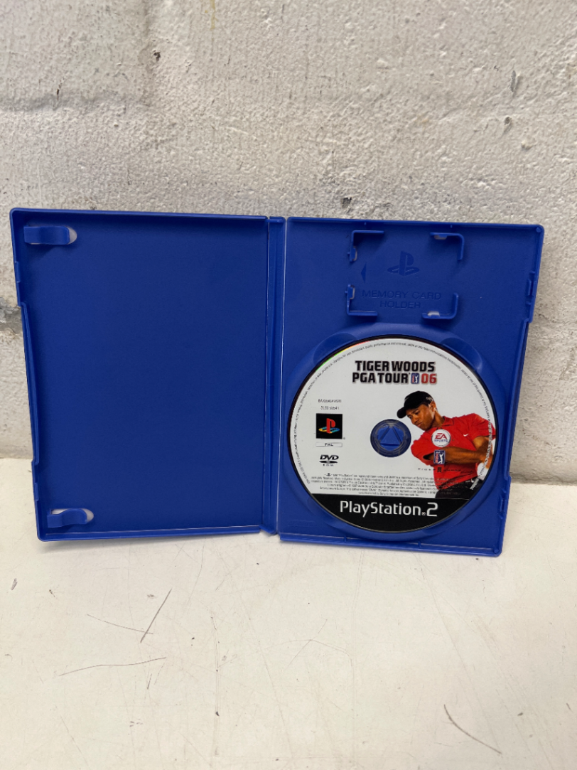 Tiger Woods PGA Tour 06 (PS2) - Damaged Cover Art - 2ndhandwarehouse.com