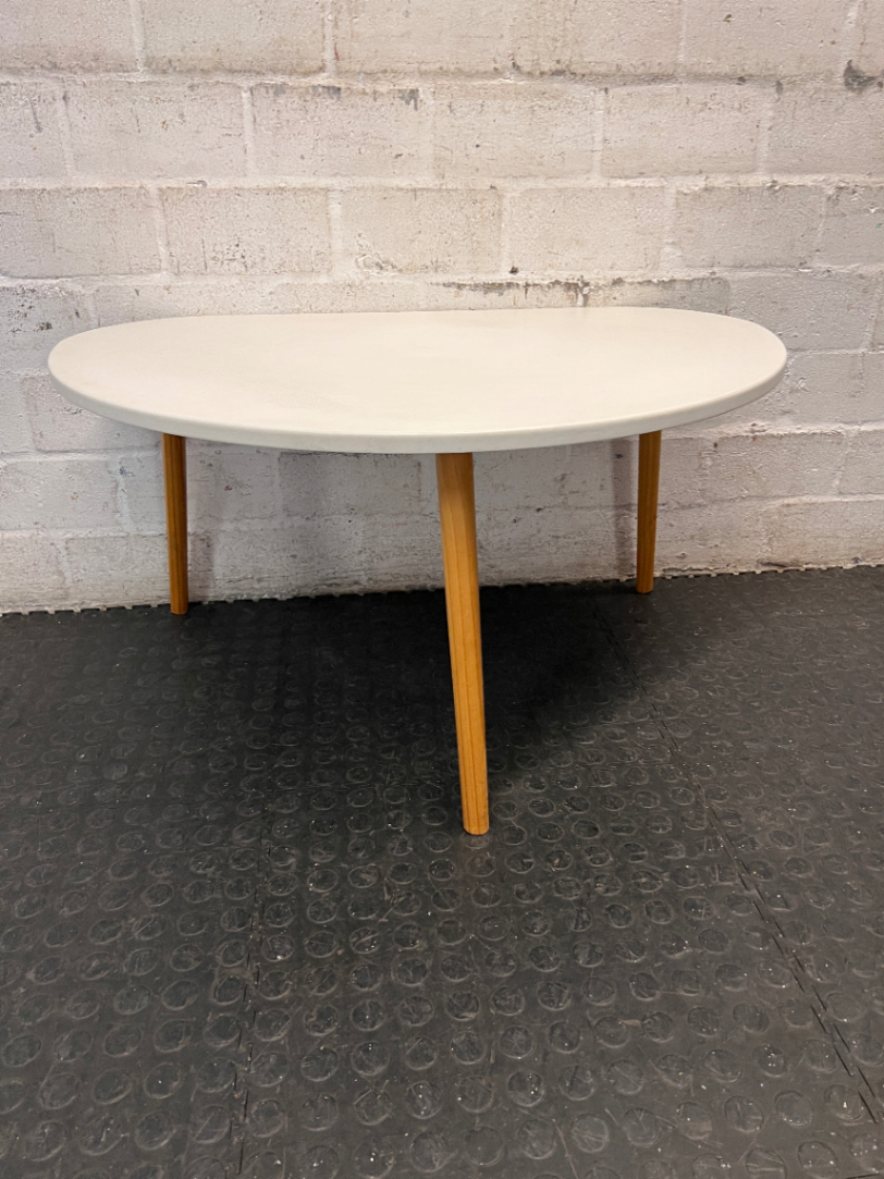 Triangular White Coffee Table with Tapered Wooden Legs