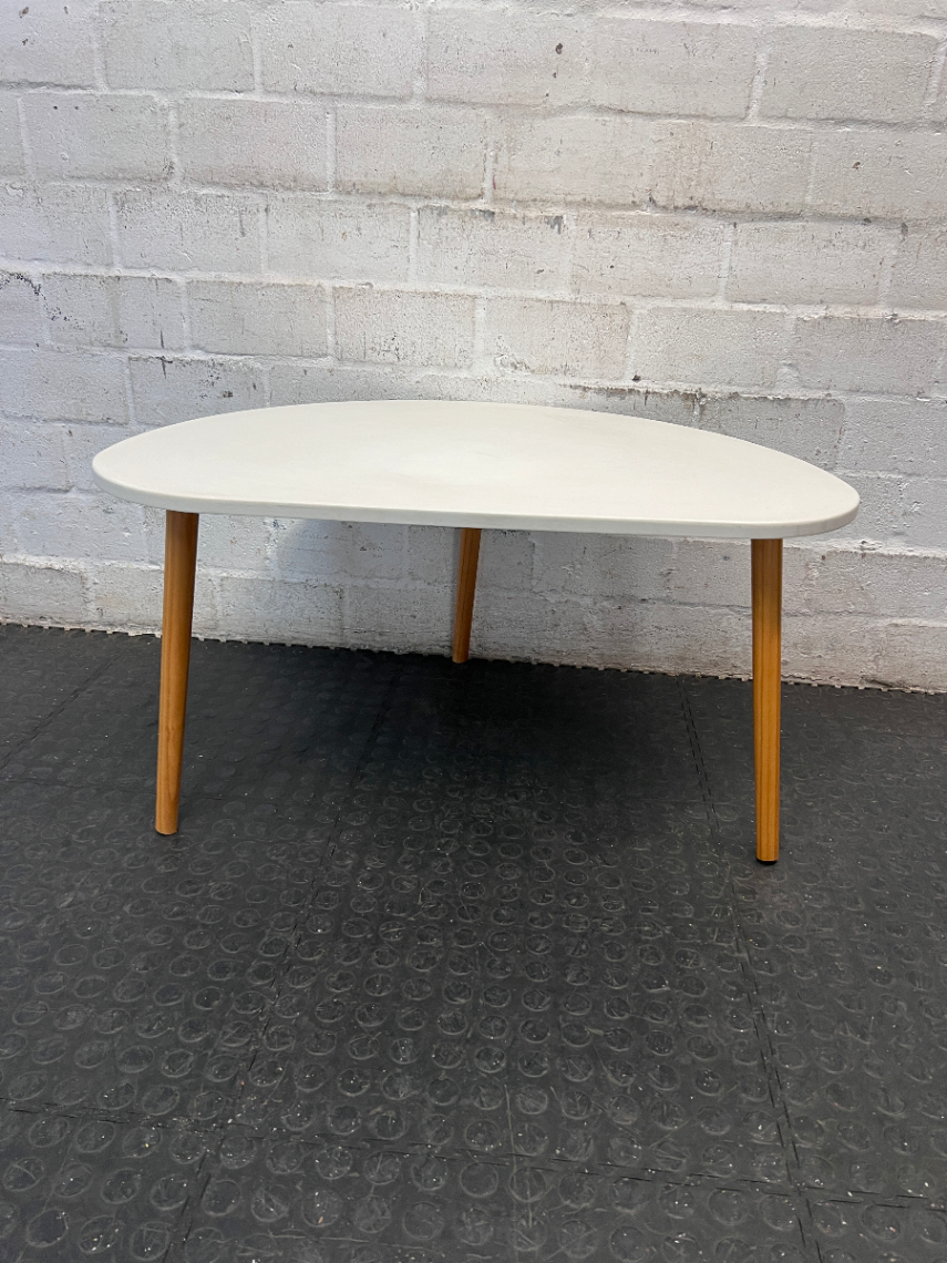 Triangular White Coffee Table with Tapered Wooden Legs