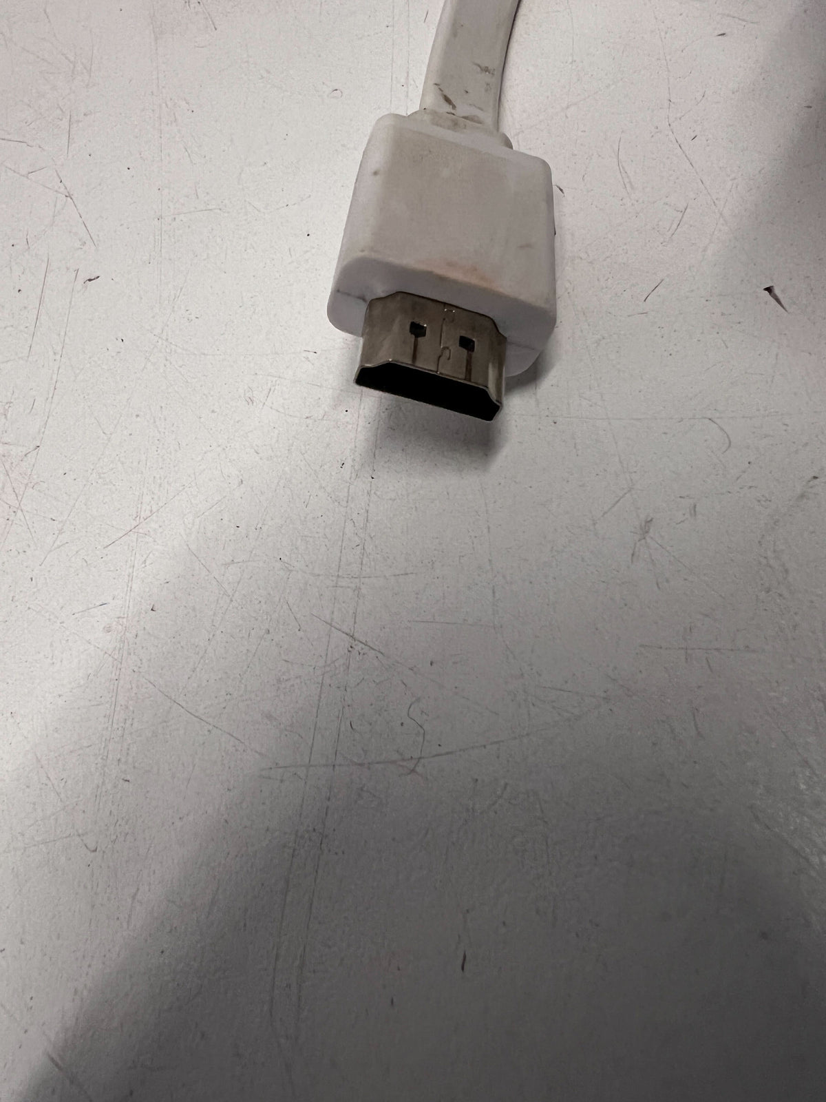 UGREEN USB to VGA Adapter with Minor Wear – Perfect for Presentations - 2ndhandwarehouse.com