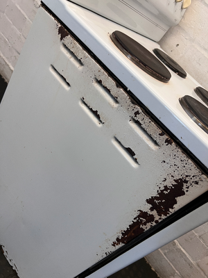 Univa 4-Plate Electric Stove - Failed Testing / Heavy Rusting - 2ndhandwarehouse.com