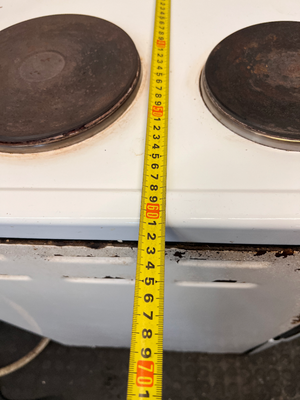 Univa 4-Plate Electric Stove - Failed Testing / Heavy Rusting - 2ndhandwarehouse.com